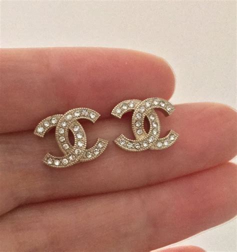 chanel earrongs